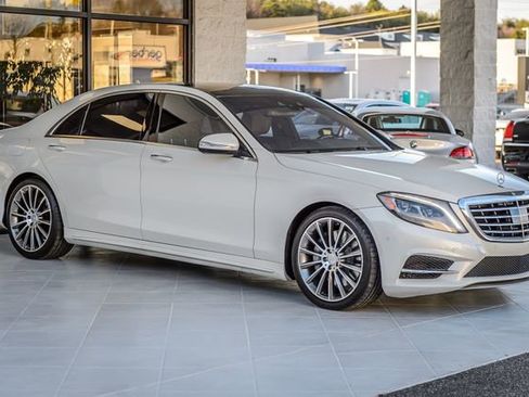 Used 2016 Mercedes-Benz S 550 Sedan image 4
