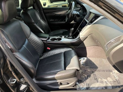 Used 2018 INFINITI Q50 Red Sport 400 w/ Sensory Package (Sport) AWD/4WD image 22