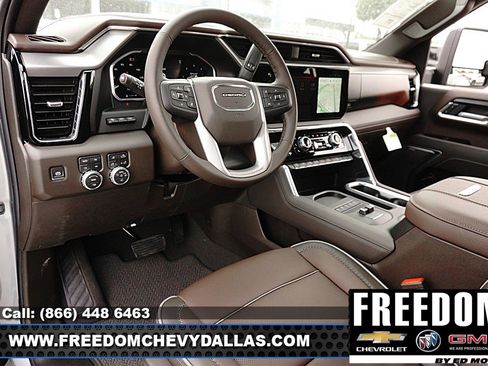 New 2026 GMC Sierra 2500 Denali w/ Denali Reserve Package image 10