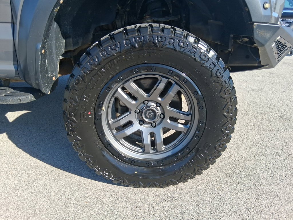 Used 2018 Ford F150 Raptor w/ Equipment Group 802A Luxury AWD/4WD image 25