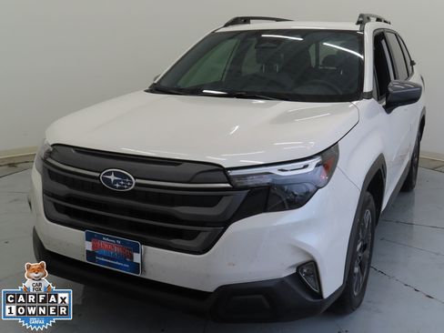 Certified 2025 Subaru Forester Premium w/ Convenience Package #1 image 10