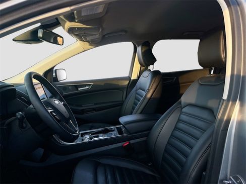 Used 2024 Ford Edge SEL image 20