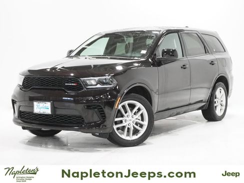 Certified 2025 Dodge Durango GT image 1