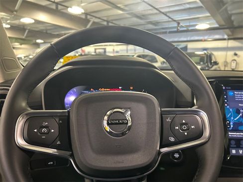 Used 2026 Volvo XC40 B5 Plus w/ Protection Package Premier image 12