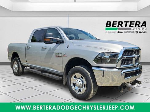 Used 2014 RAM 2500 SLT AWD/4WD image 1