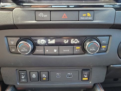 Used 2023 Nissan Frontier Pro-X w/ Pro Convenience Package image 10