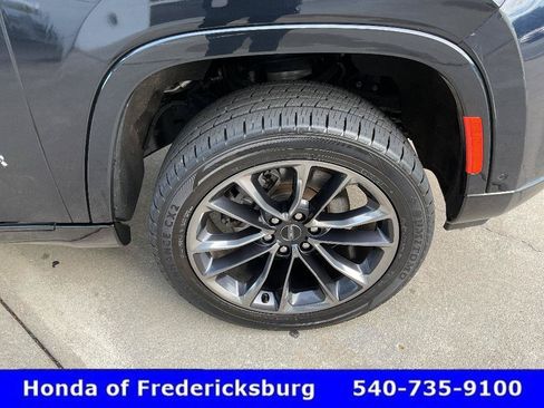 Used 2024 Jeep Grand Wagoneer L Series II w/ Quick Order Packagew 28T AWD/4WD image 12