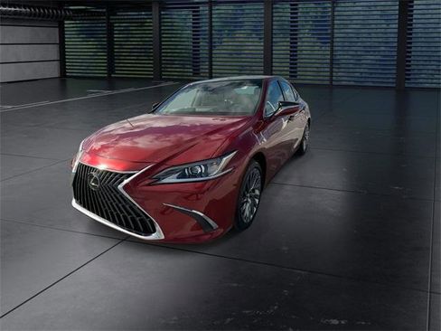 Certified 2024 Lexus ES 350 w/ Luxury Package image 4