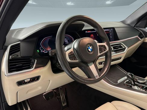 Used 2022 BMW X5 sDrive40i w/ M Sport Package RWD image 4