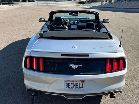 Used 2016 Ford Mustang Premium image 27