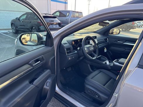 New 2026 GMC Terrain Elevation w/ Elevation Premium Package image 18