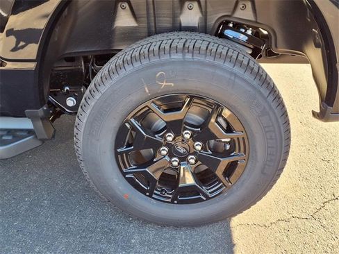 New 2025 Ford F150 Lightning XLT image 5