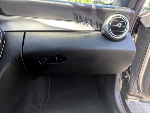 Used 2020 Mercedes-Benz C 300 4MATIC Coupe image 36