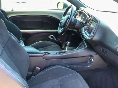 Used 2022 Dodge Challenger R/T Scat Pack RWD image 11