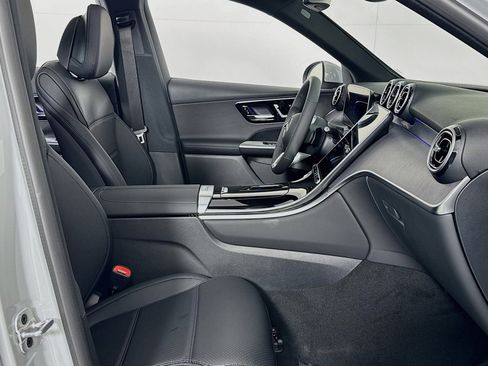 New 2026 Mercedes-Benz GLC 300 image 6