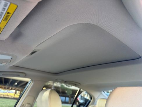 Used 2011 INFINITI G37 x Sedan w/ Premium Pkg image 35