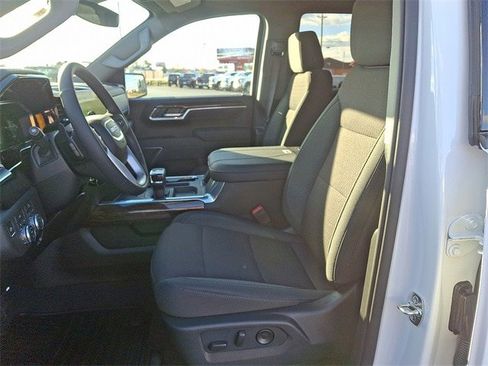 New 2026 GMC Sierra 1500 Elevation image 10