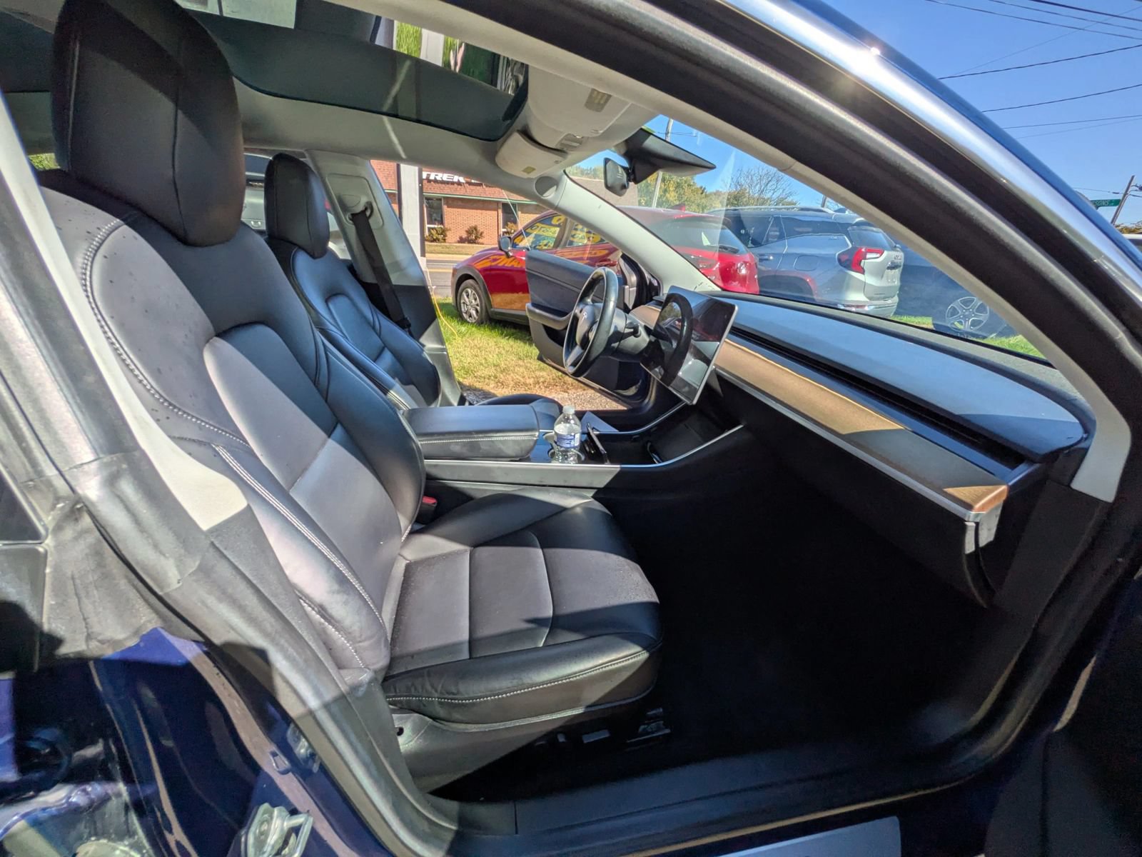 Used 2018 Tesla Model 3 Long Range AWD/4WD image 36