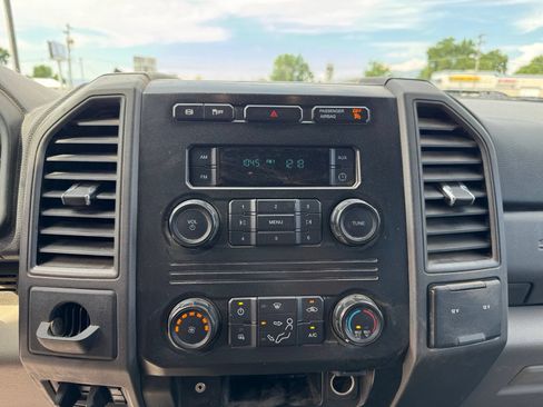 Used 2018 Ford F450 XL w/ Power Equipment Group AWD/4WD image 11