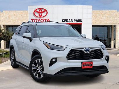 Certified 2023 Toyota Highlander XLE