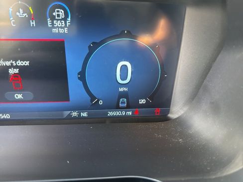 Used 2024 Ford F150 XLT w/ XLT Black Appearance Package image 7