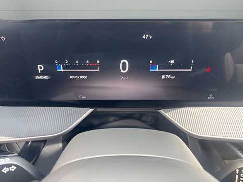 New 2025 Nissan Murano SV image 16