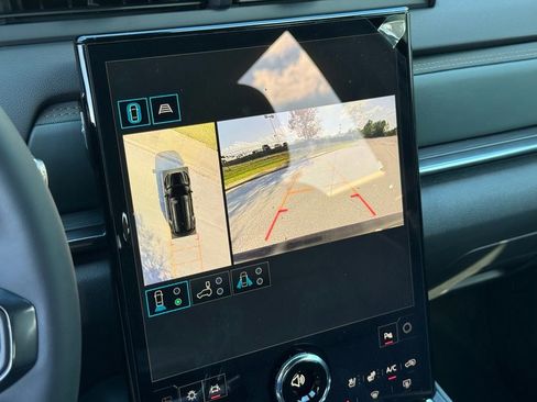 New 2026 GMC Terrain AT4 w/ Convenience Package III image 33