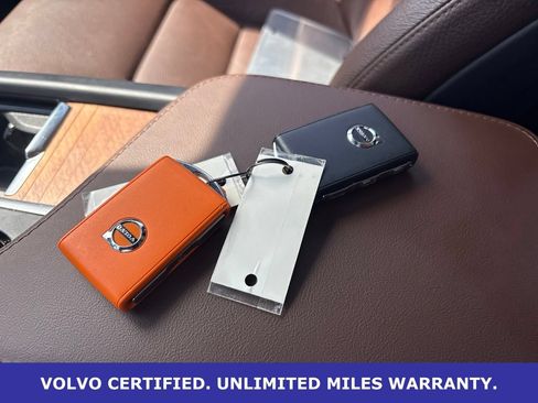 Certified 2023 Volvo XC90 B6 Plus w/ Protection Package Premier AWD/4WD image 28