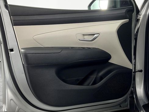 Used 2025 Hyundai Tucson SEL AWD/4WD image 19