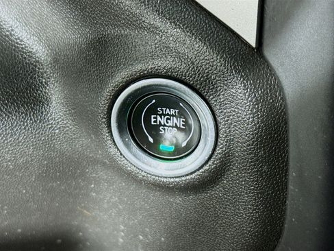 Used 2020 Chevrolet Silverado 1500 LT w/ Texas Edition image 19