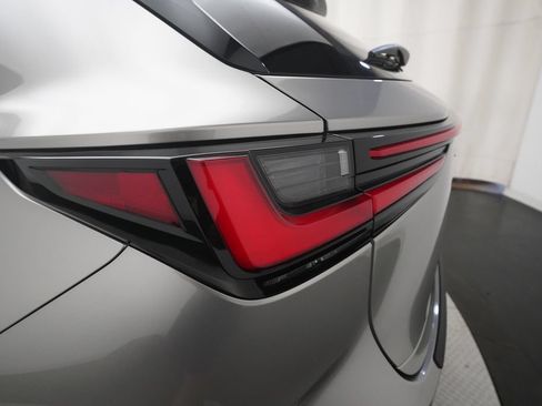 Used 2024 Lexus NX 350 AWD image 33