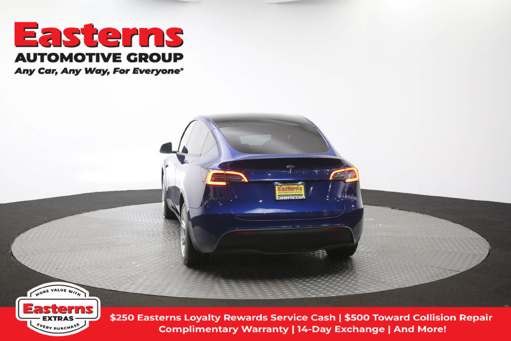 Used 2021 Tesla Model Y Long Range AWD/4WD image 33