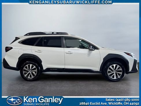 Used 2024 Subaru Outback Premium AWD/4WD image 6