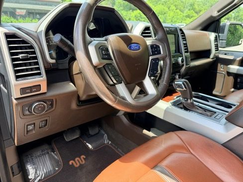 Used 2019 Ford F150 King Ranch w/ Equipment Group 601A Luxury AWD/4WD image 11