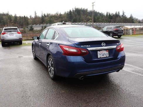 Used 2017 Nissan Altima 2.5 SR image 7