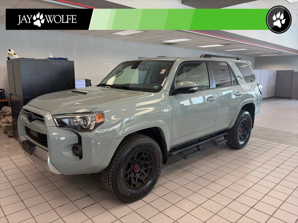Used 2022 Toyota 4Runner TRD Off-Road Premium w/ TRD Black Wheel Package (TMS) AWD/4WD image 11