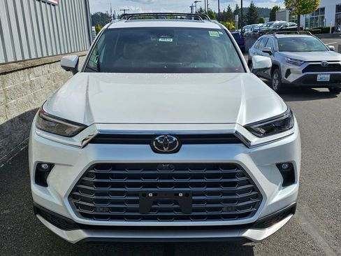 New 2026 Toyota Grand Highlander AWD Hybrid image 3
