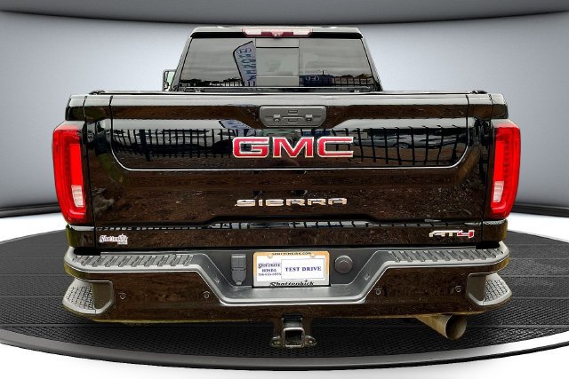 Used 2020 GMC Sierra 2500 AT4 w/ AT4 Premium Package AWD/4WD image 5
