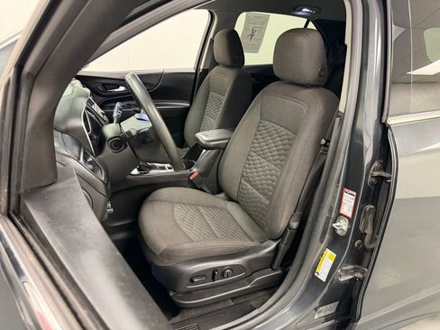 Used 2019 Chevrolet Equinox LT FWD image 18