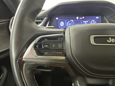 Certified 2021 Jeep Grand Cherokee L Overland w/ Advanced Protech Group III AWD/4WD image 17
