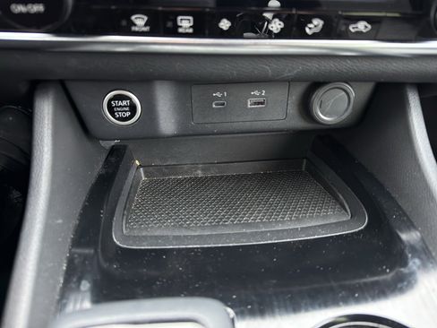 Certified 2023 Nissan Rogue SV image 19