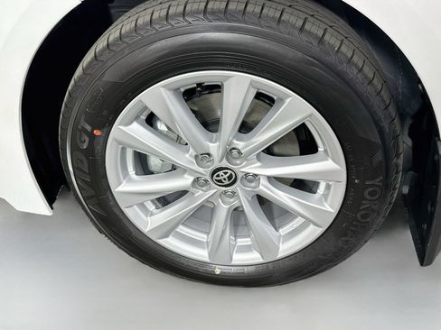 New 2026 Toyota Corolla XLE FWD image 32