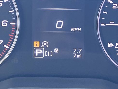 New 2025 Subaru Crosstrek 2.0i Premium image 28