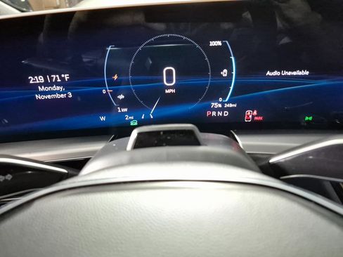 New 2026 Cadillac Lyriq Premium Luxury image 24