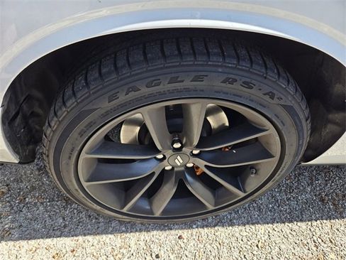 Used 2023 Dodge Challenger GT w/ Plus Package image 7