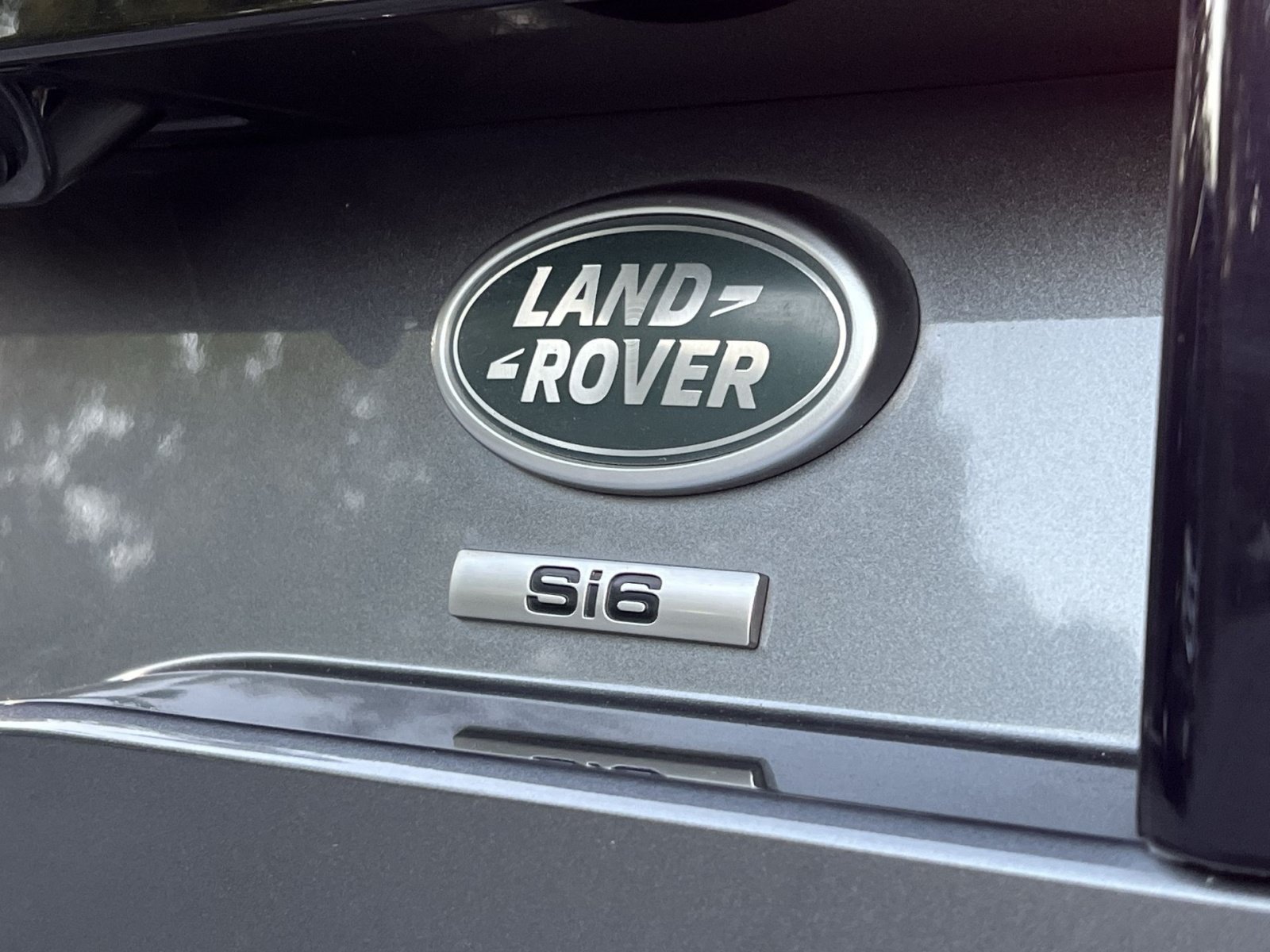 Used 2019 Land Rover Discovery SE AWD/4WD image 36