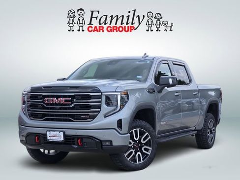 Used 2025 GMC Sierra 1500 AT4 w/ AT4 Premium Package AWD/4WD image 1