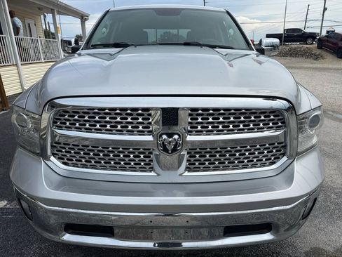 Used 2017 RAM 1500 Laramie RWD image 8