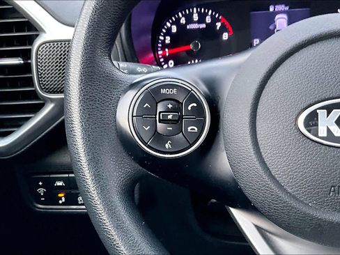 Used 2020 Kia Soul S image 22