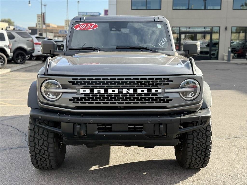 Used 2024 Ford Bronco Badlands AWD/4WD image 2
